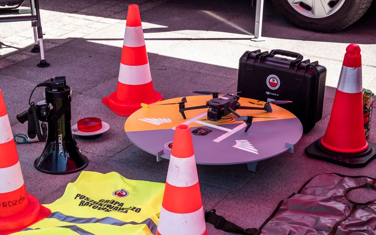 Bezpieczeństwo AirDrop w miejscu publicznym