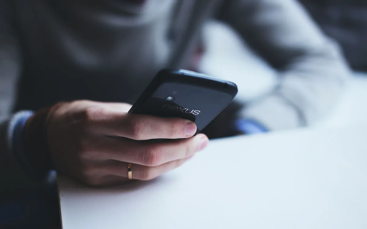 Jak sprawdzić internet komórkowy i dane MMS?