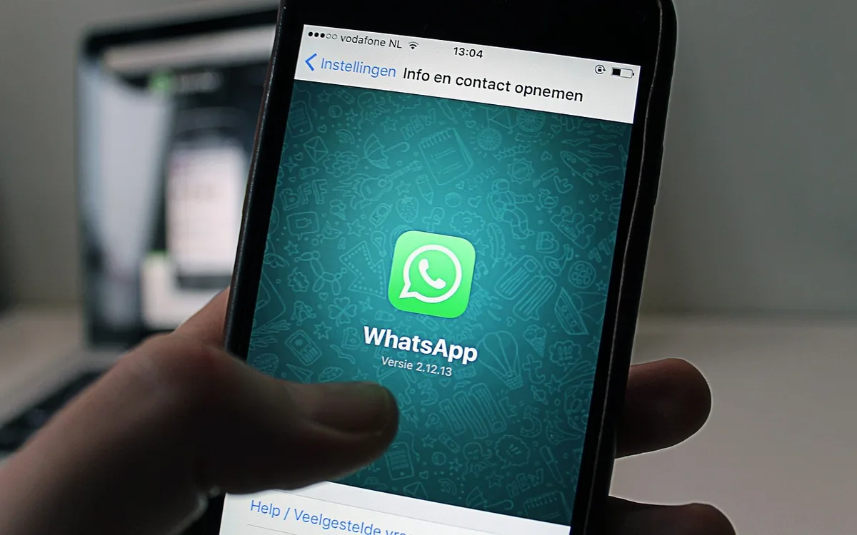 Jak usunąć WhatsApp z iPhone'a?