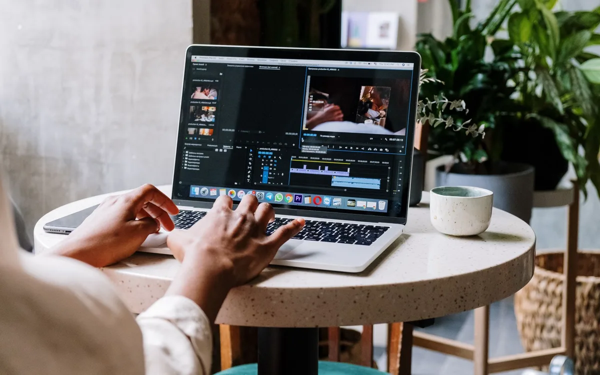 Jak odinstalować Adobe Creative Cloud w Windows 11 i Windows 10?