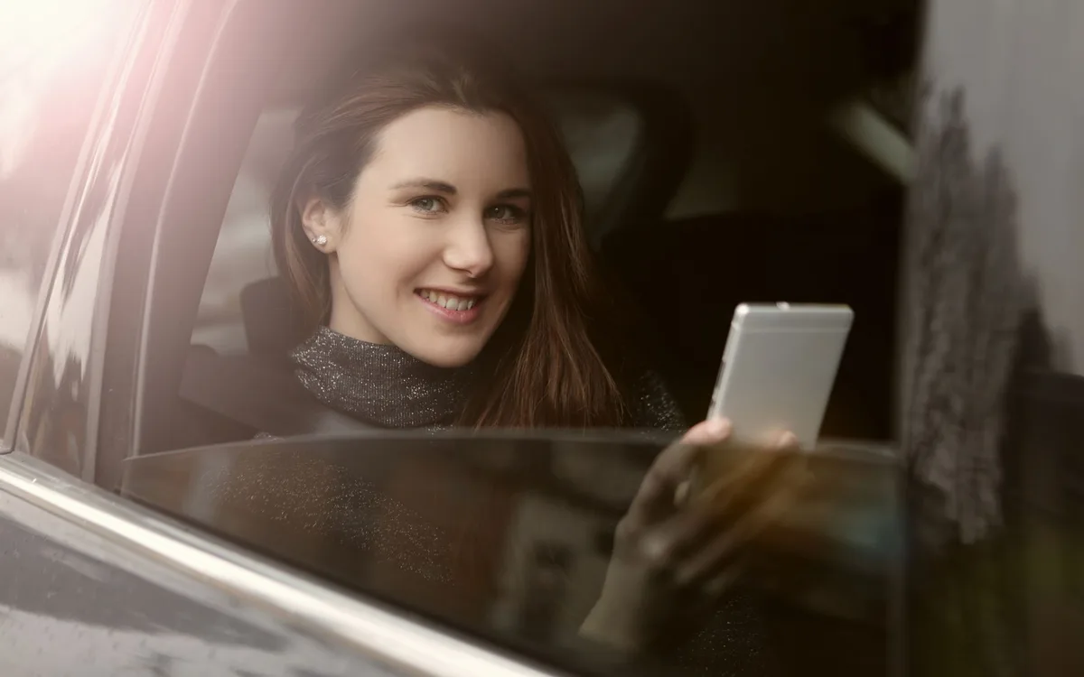 Jak włączyć Android Auto przez kabel USB krok po kroku?