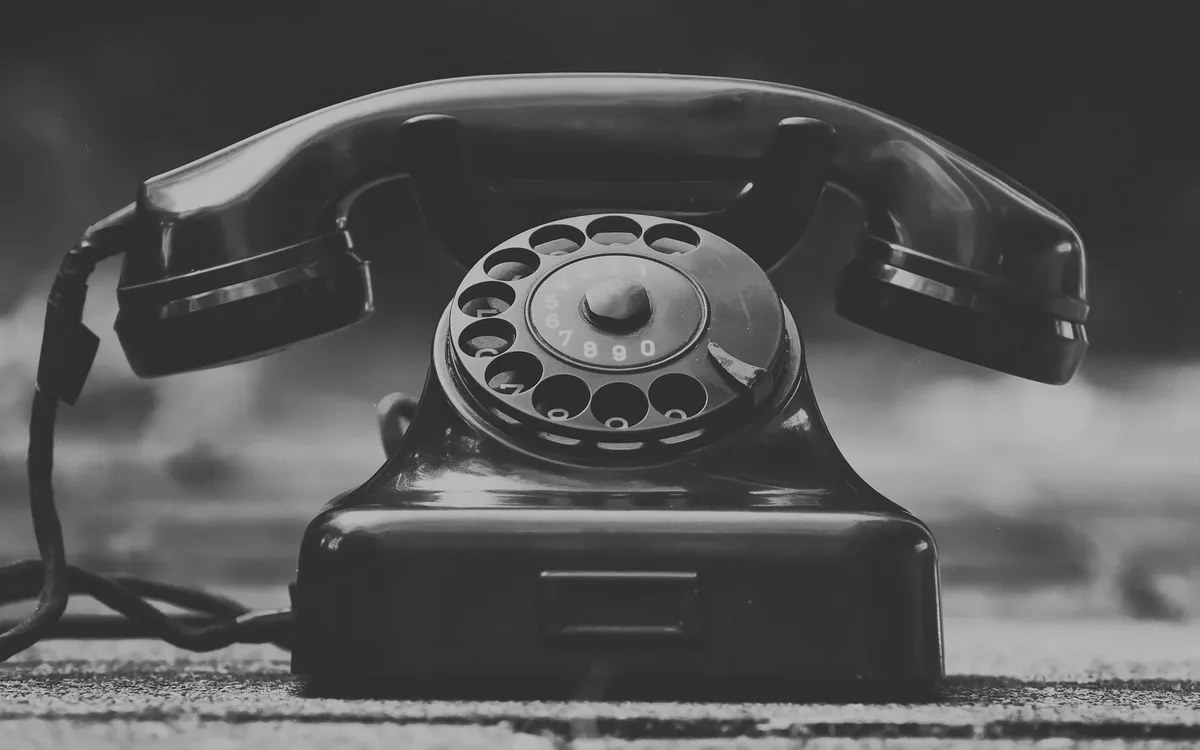 Gdy telefon nie reaguje lub ekran jest zablokowany z TalkBack