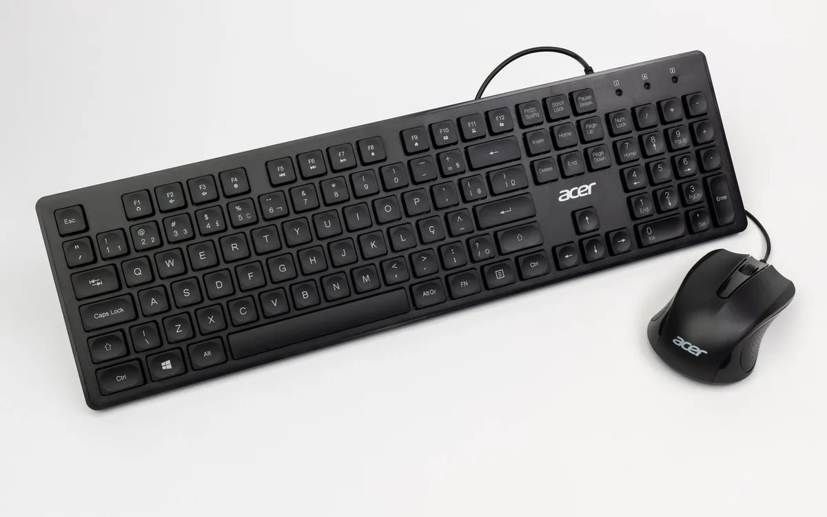 Jak wyłączyć klawisze trwałe w Windows 11?