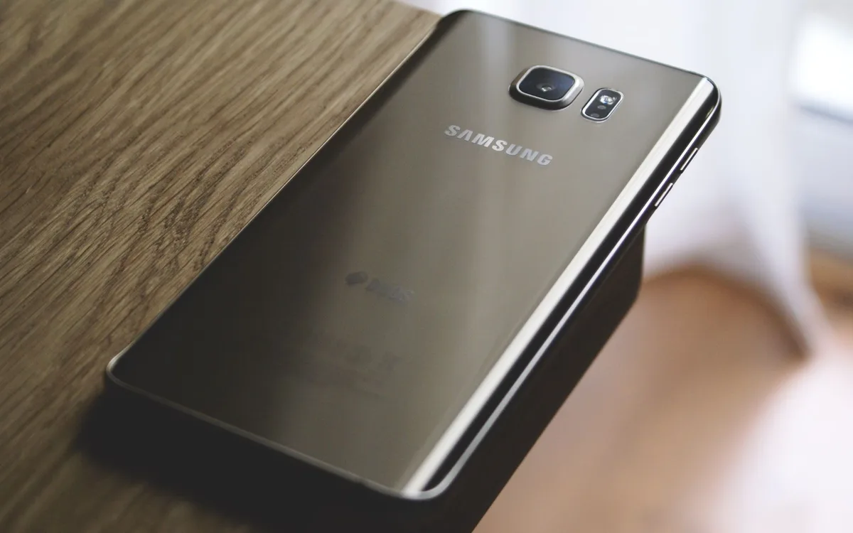 Gdzie Samsung zapisuje zrzuty ekranu i w jakim są formacie?