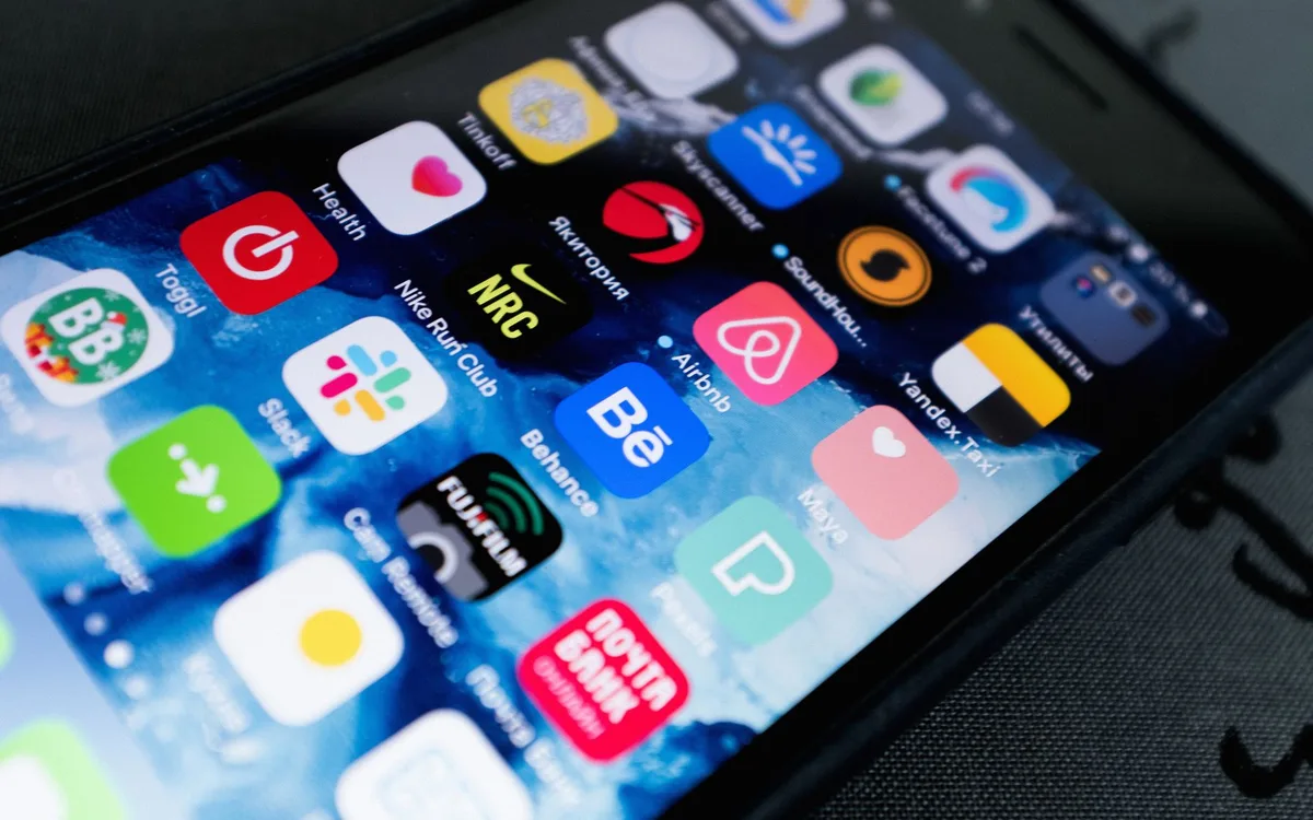 Aplikacje mobilne do spisu z natury na telefonie z Androidem