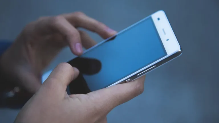 Jak usunąć wirusa z telefonu z Androidem