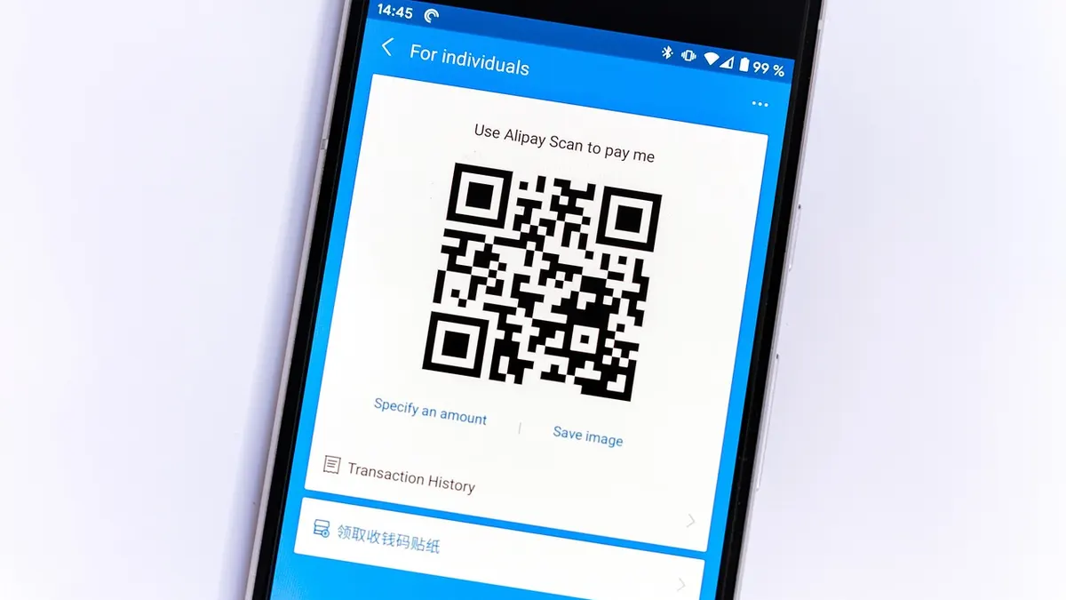 Smartfon z ustawieniami płatności i blokadą usług premium